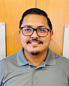 Juan Marquez, Service