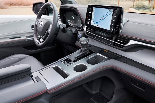 All-new 2021 Toyota Sienna front interior view All-new 2021 Toyota Sienna front interior view