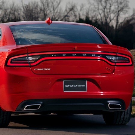 seamless LED racetrack tail lamp.jpg