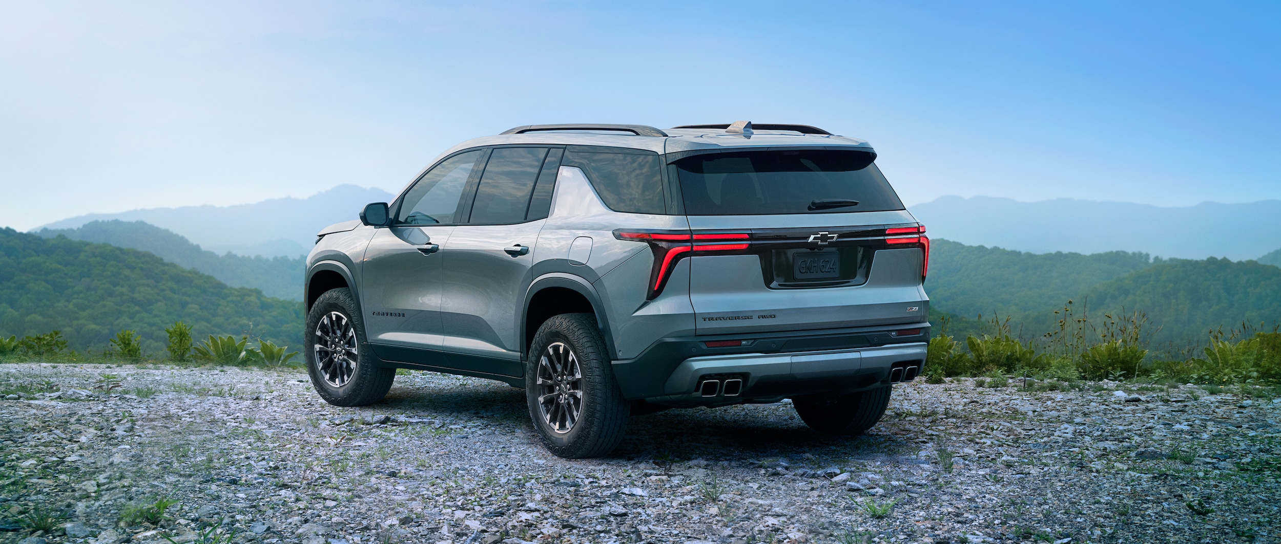 2025-Chevrolet-Traverse-Z71-SUV-L07.jpg