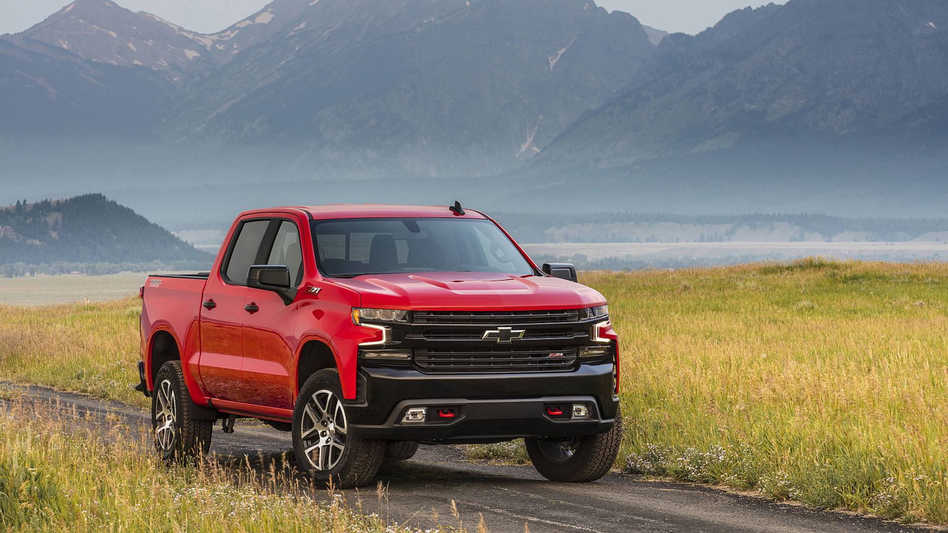 2019-chevrolet-silverado-first-drive-min.jpg