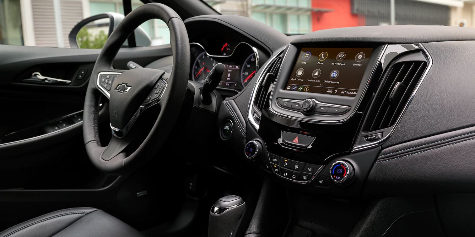 Advanced Technology in the Cruze.JPG