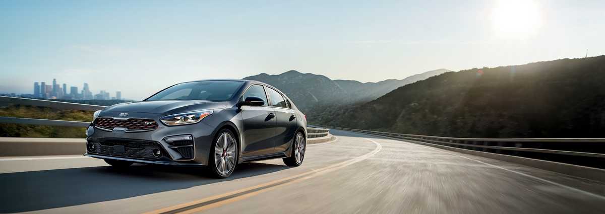 2021-KIA-Forte-GT-GT2Package-Sedan-L02.jpg