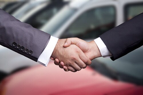 UsedCarHandShake.jpg