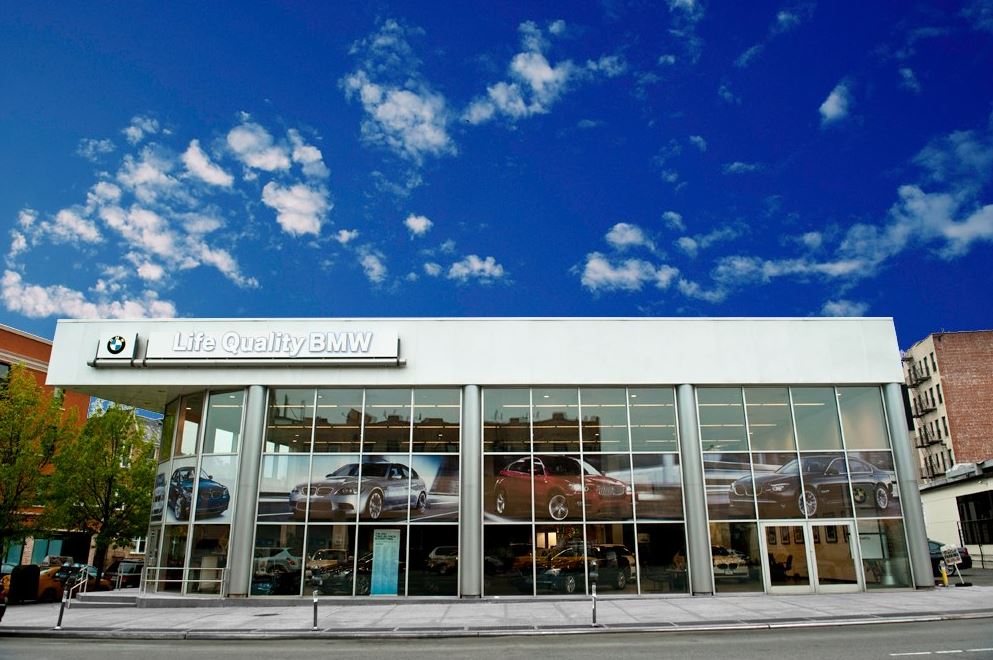 dealership photo.JPG