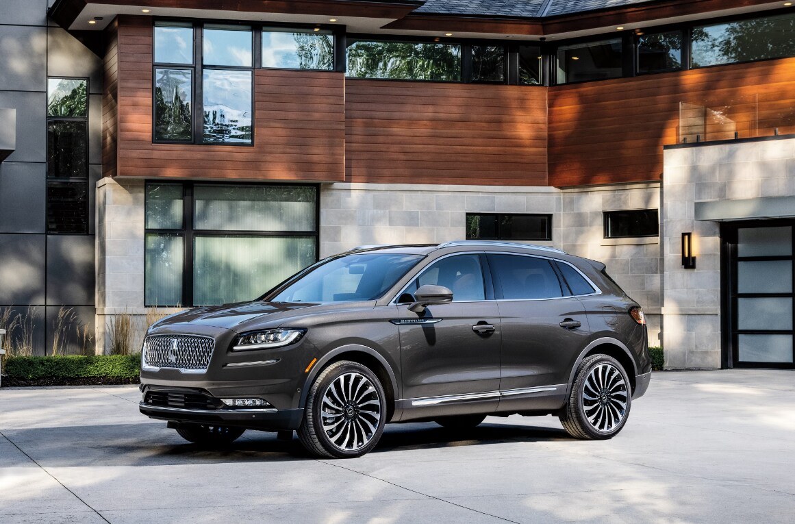 2023-lincoln-nautilus-black-label.png