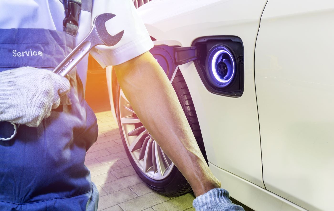 Hybrid Vehicle Service