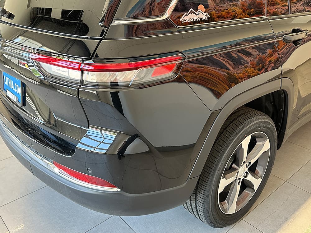 Santa Fe Edition Jeep Grand Cherokee. Santa Fe Edition Jeep Grand Cherokee available at our Santa Fe Jeep dealership.