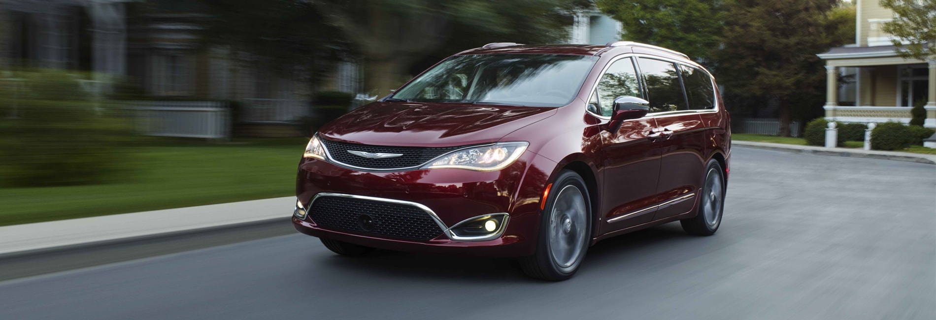 Chrysler Pacifica in Missoula, MT Chrysler Pacifica Interior and Exterior Vehicle Features