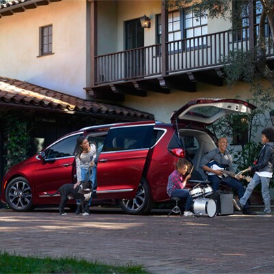 Chrysler Pacifica in Missoula, MT Chrysler Pacifica Interior and Exterior Vehicle Features