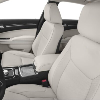 Chrysler 300 in Missoula, MT Chrysler 300 Interior and Exterior Vehicle Features