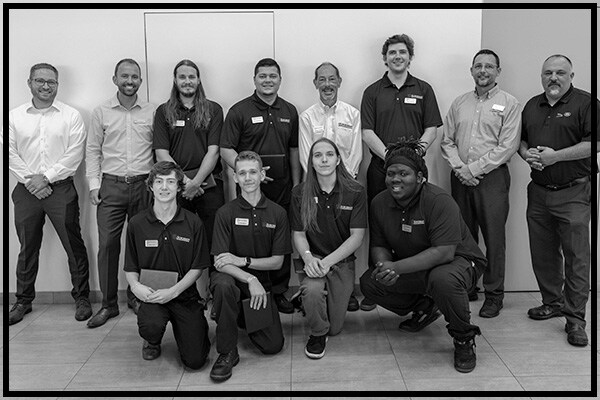 Join our Auto Repair Team Find a job in automotive mechanics