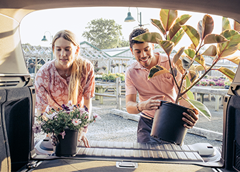 Americans More Satisfied with Car Buying Today Should you Buy a Plug-in Hybrid?