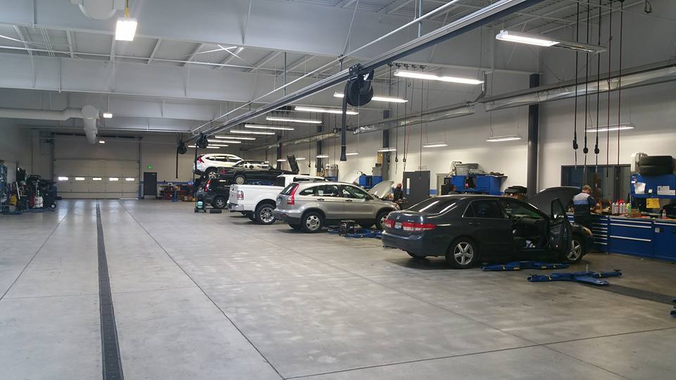 Honda Service Bay.jpg