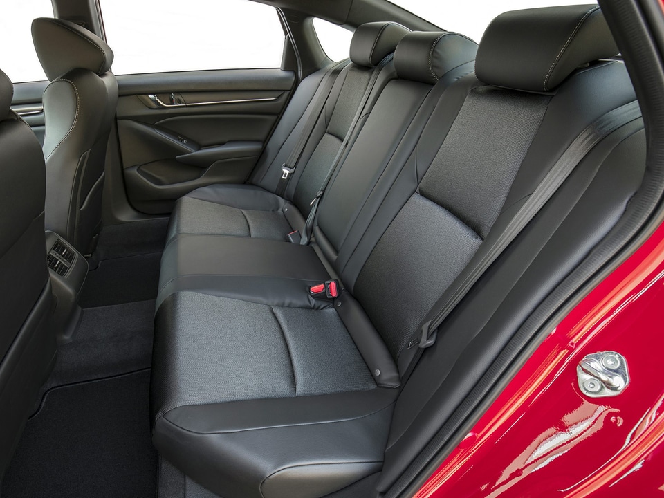 2018-Honda-Accord-LX-Sedan-I01.png red Honda Accord rear seats