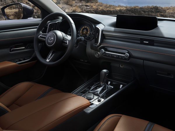 2023 MAZDA CX-50 Interior