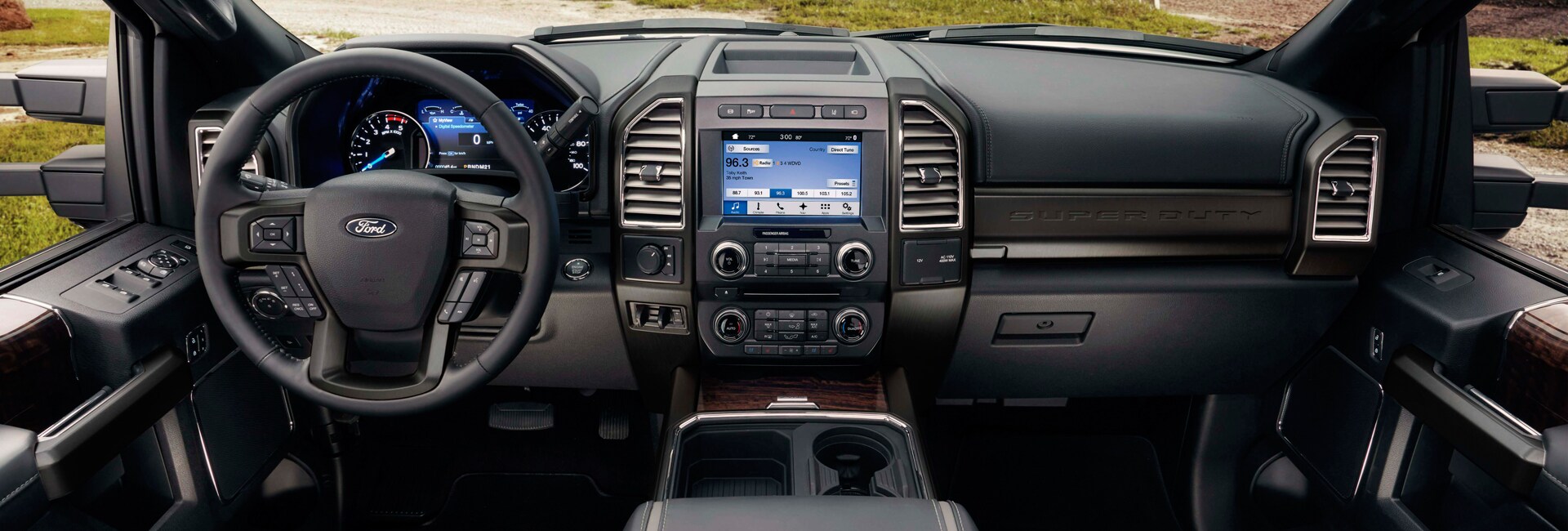 Ford F-350 in Missoula, MT Ford F-350 Interior Vehicle Features