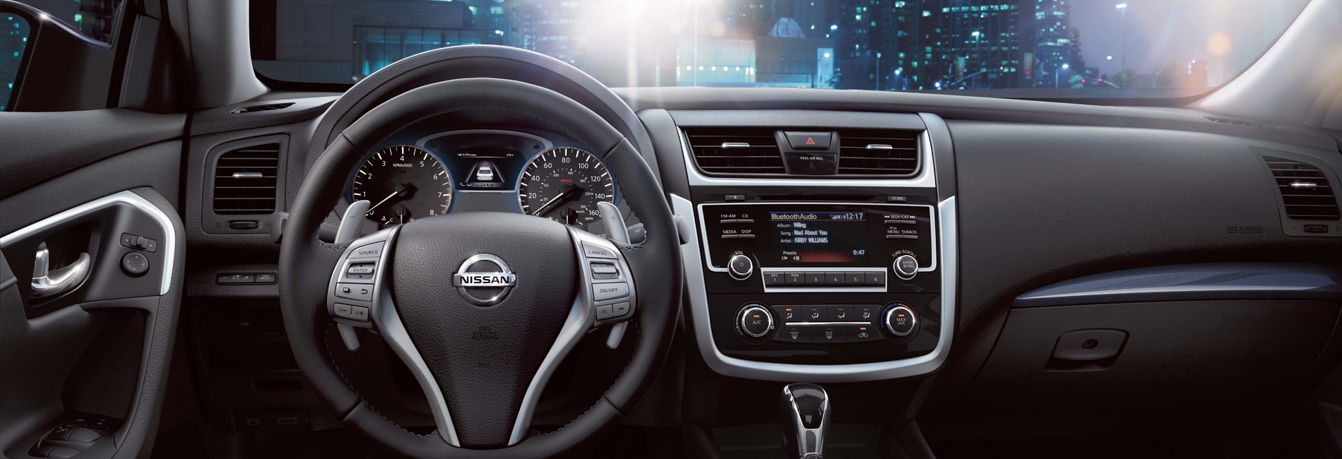 Nissan Altima in Medford, OR Nissan Altima Interior Vehicle Features