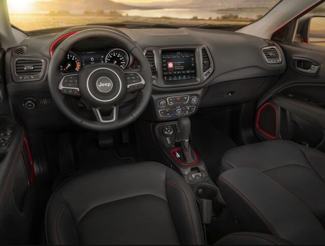 2021 Jeep Compass Interior and Technology.PNG red and black Jeep Compass SUV interior