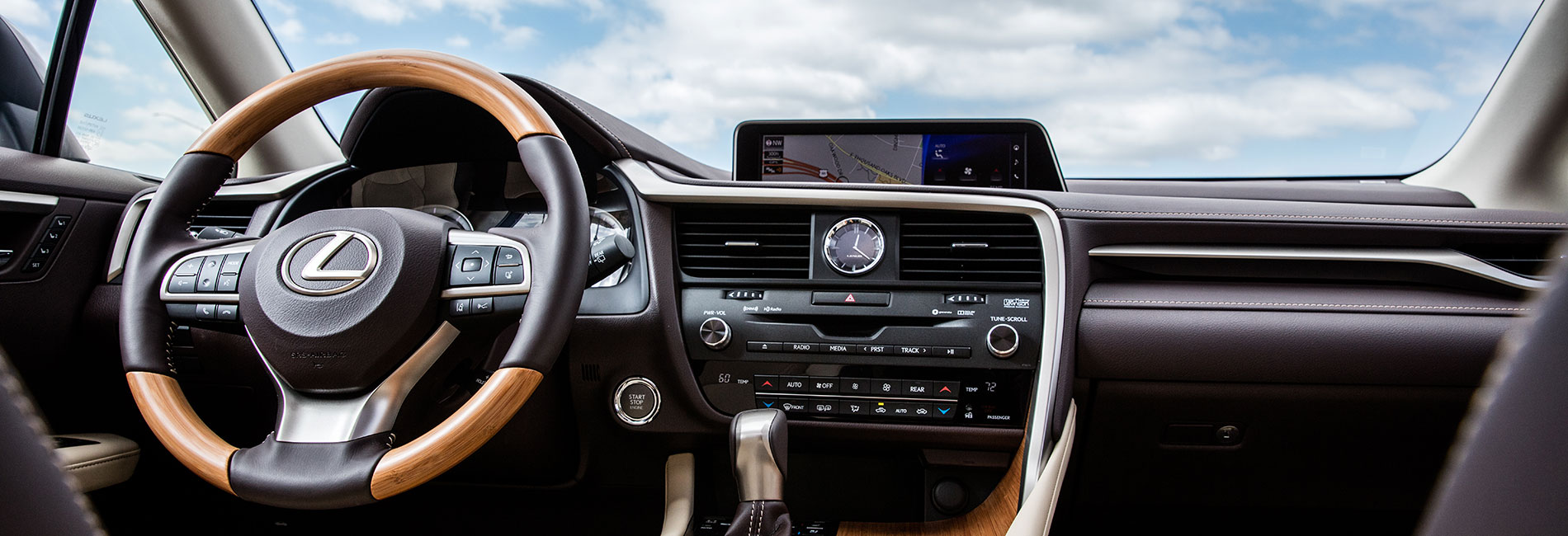 2019 Lexus RX 2019 Lexus RX Interior Features