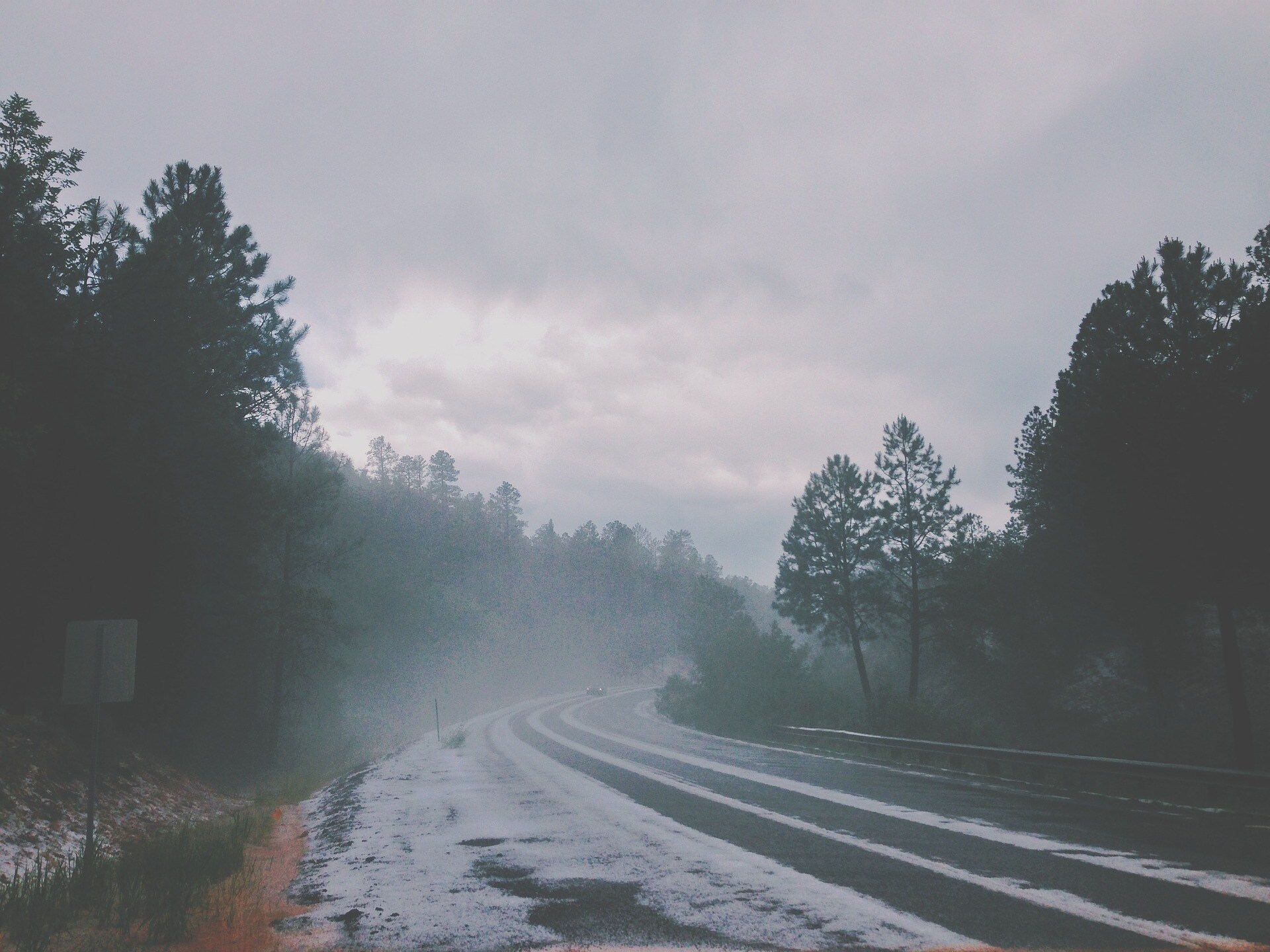 road-692052_1920.jpg