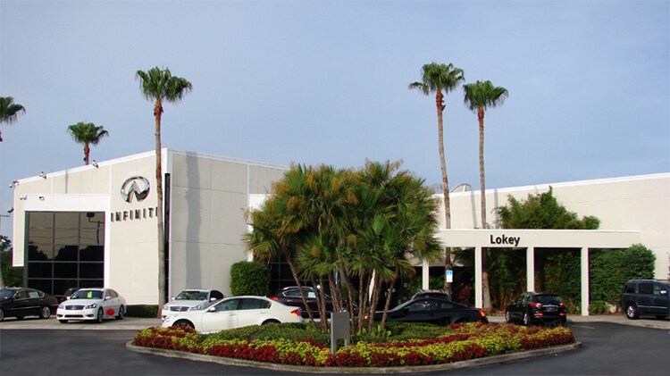 infiniti-bldg1.jpg