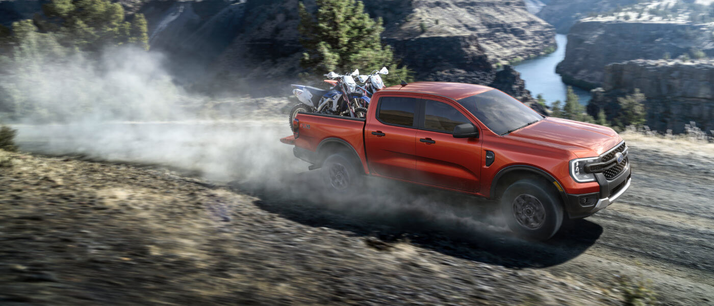 2025 Ford Ranger Exterior Bikes in Bed with Dust