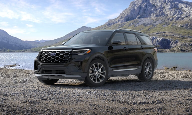2025 Ford Explorer Exterior Parked By Lake