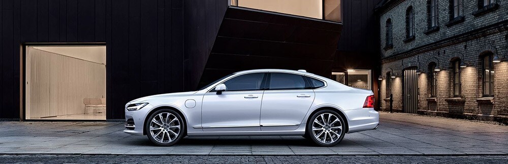 2018 Volvo S90 profile