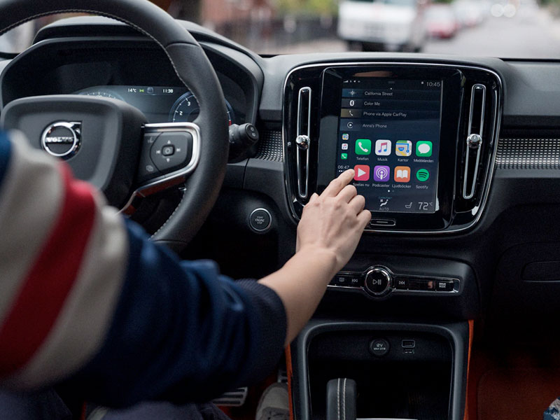 2019 Volvo XC40 - Technology