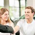 Couple buying a car thumbnail