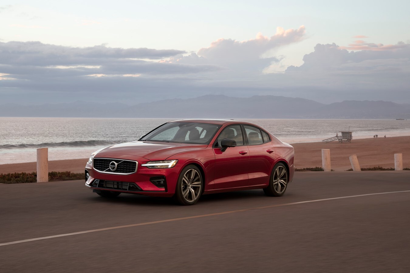 Volvo Cars to impose 180 kph speed limit