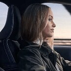 2018 Volvo XC40 driving