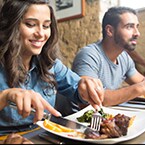 Couple having lunch thumbnail