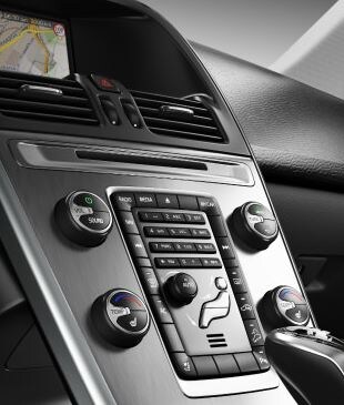 2014 Volvo XC60 console