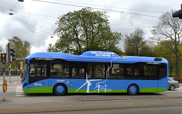 volvo-electric-road.jpg
