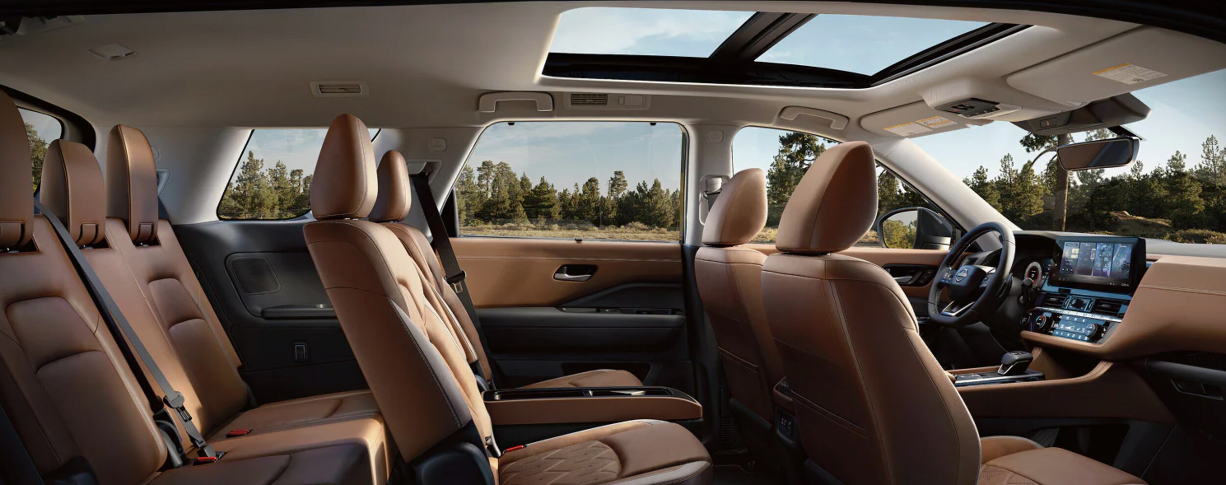 2026 Nissan Pathfinder technology features near Jasper, TX