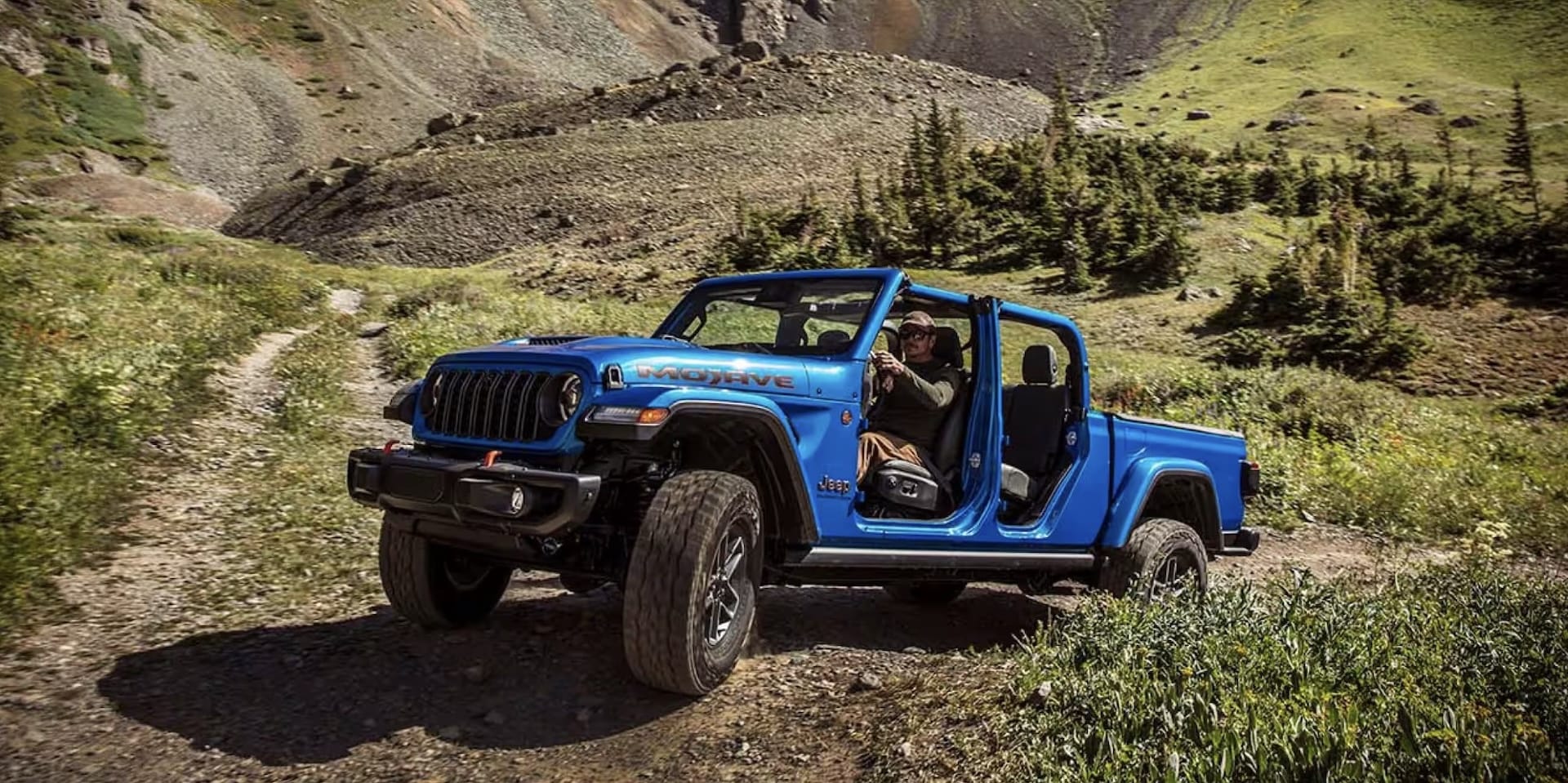 2026 Jeep Gladiator bed and cargo dimensions near Lawrenceville NJ