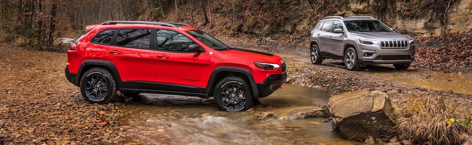 cropped-2019-Jeep-Cherokee-Lineup-L02.jpeg