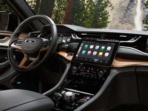 2024 Jeep Grand Cherokee 4xe interior
