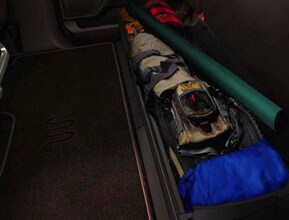 REAR LOCKING UNDER-SEAT STORAGE