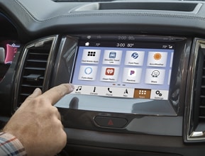Apple CarPlay AND Android Auto COMPATIBILITY