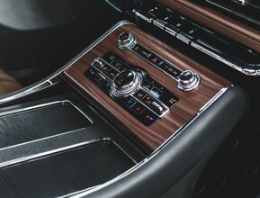 INTERIOR CRAFTSMANSHIP
