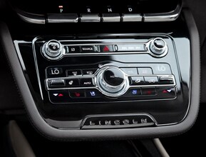 FLOATING CENTER CONSOLE