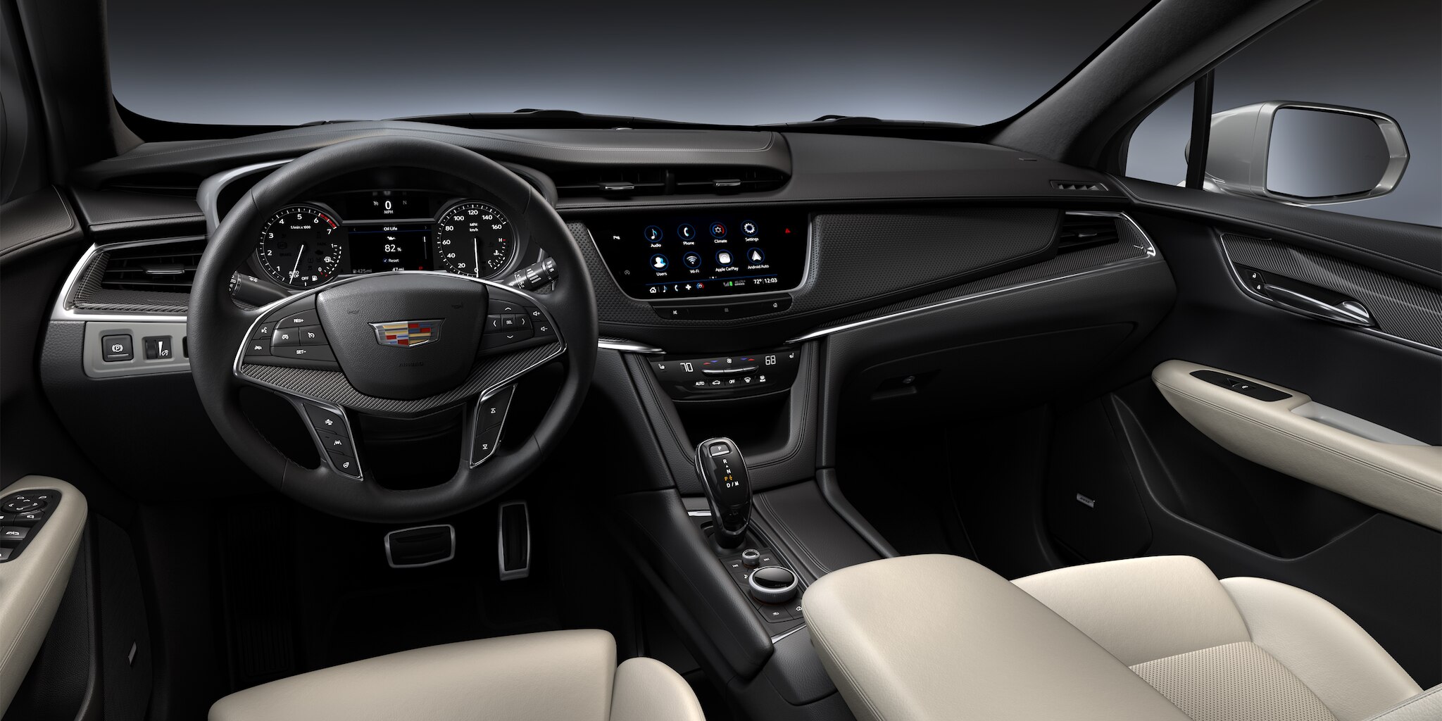 2020 XT5 interior.jpg