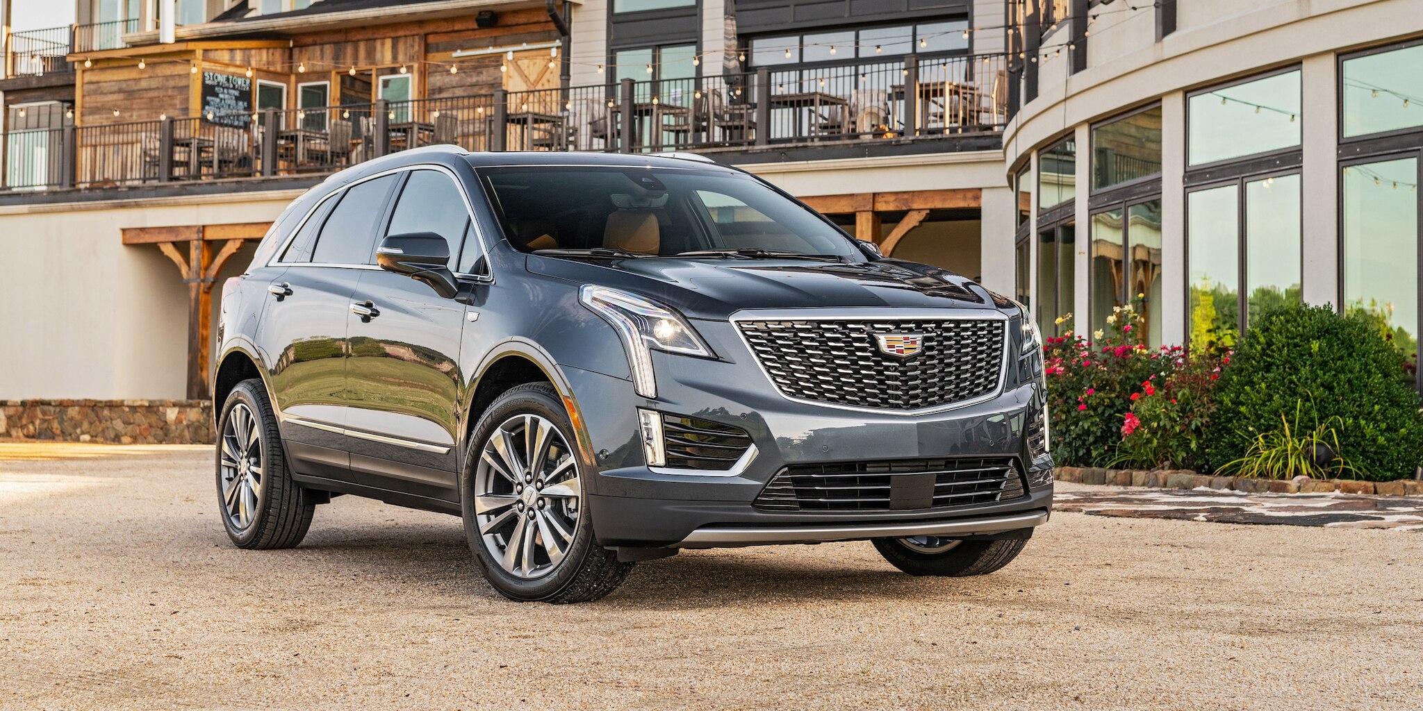 2020 XT5 exterior.jpg