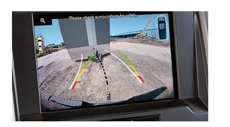 Dynamic Hitch Assist* Dynamic Hitch Assist*