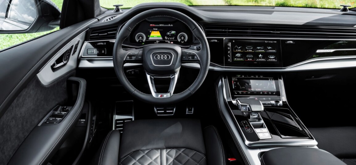 2022 Audi Q8 Interior
