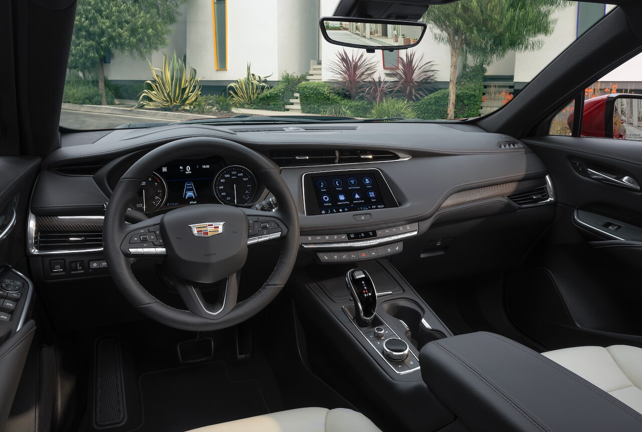2022 Cadillac XT4 Interior.png
