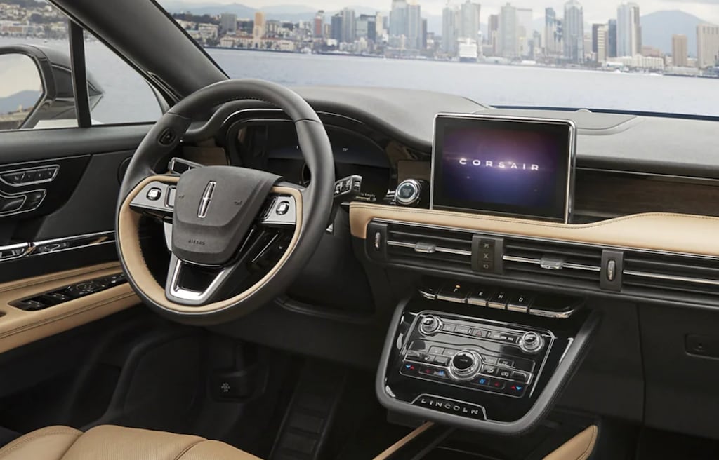 2022 Lincoln Corsair Interior